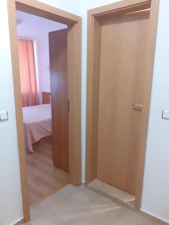 Апартамент Полюси 1 Sunny Beach Exterior photo